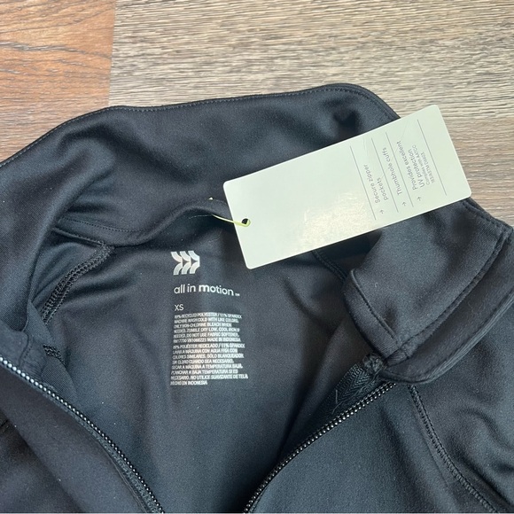 All in Motion Black Fitted Long Sleeve Jacket - Picture 4 of 4